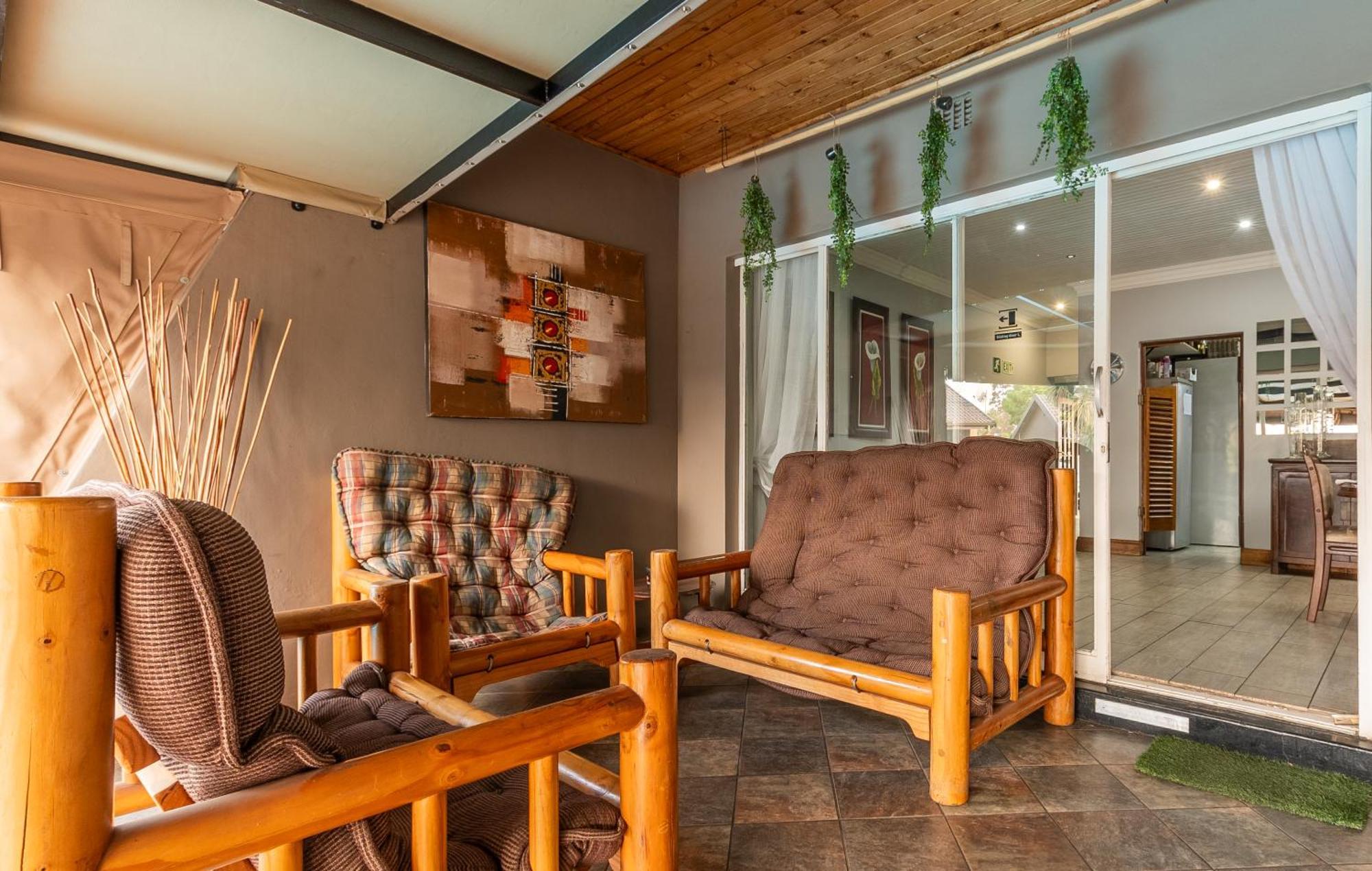 Diamond Rose Guest House Миделбург Екстериор снимка