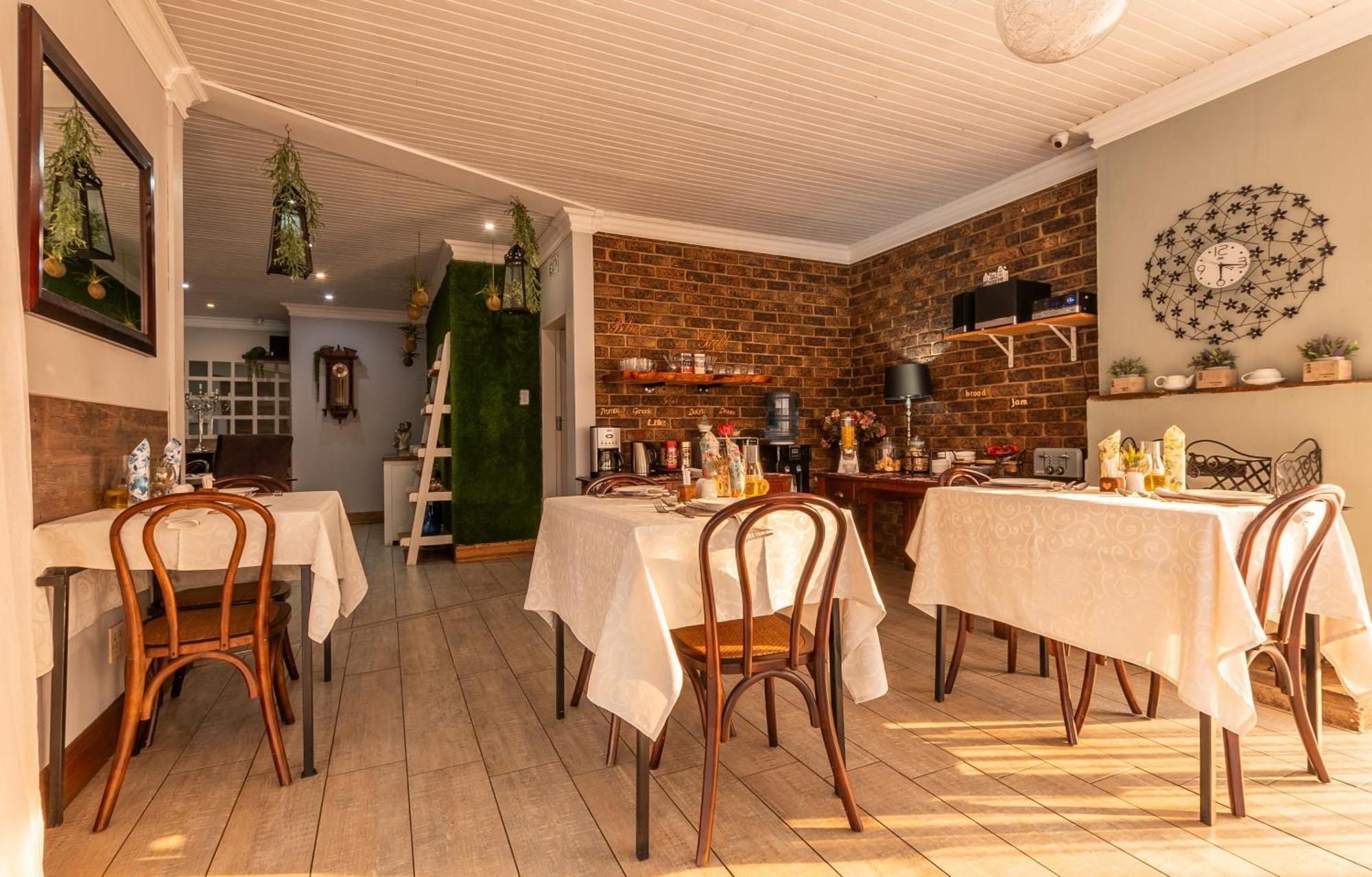Diamond Rose Guest House Миделбург Екстериор снимка