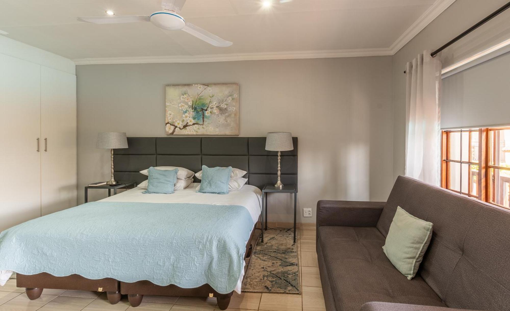Diamond Rose Guest House Миделбург Стая снимка