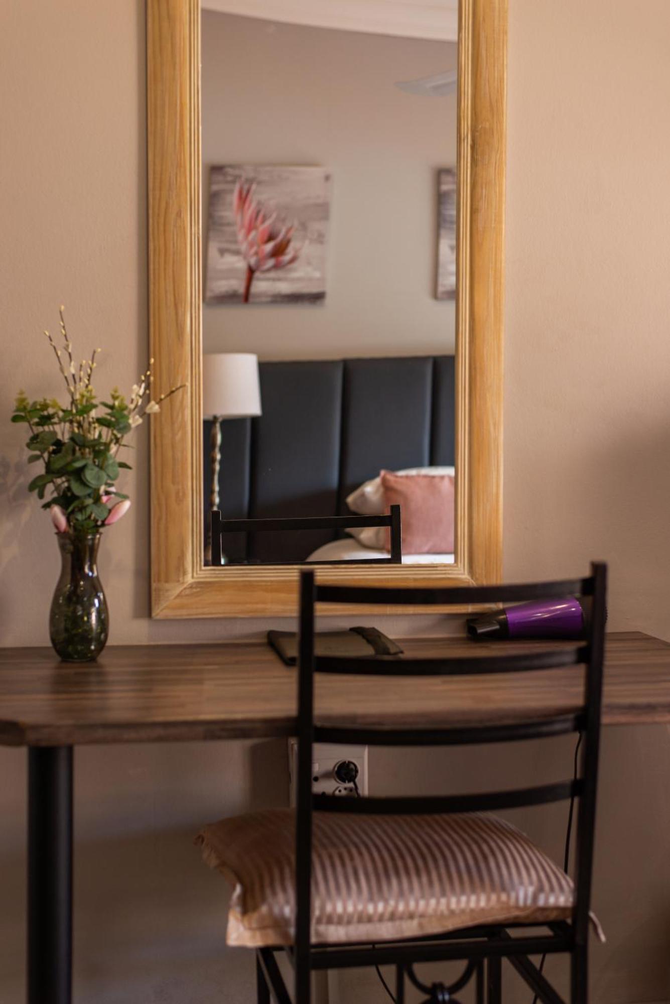 Diamond Rose Guest House Миделбург Екстериор снимка