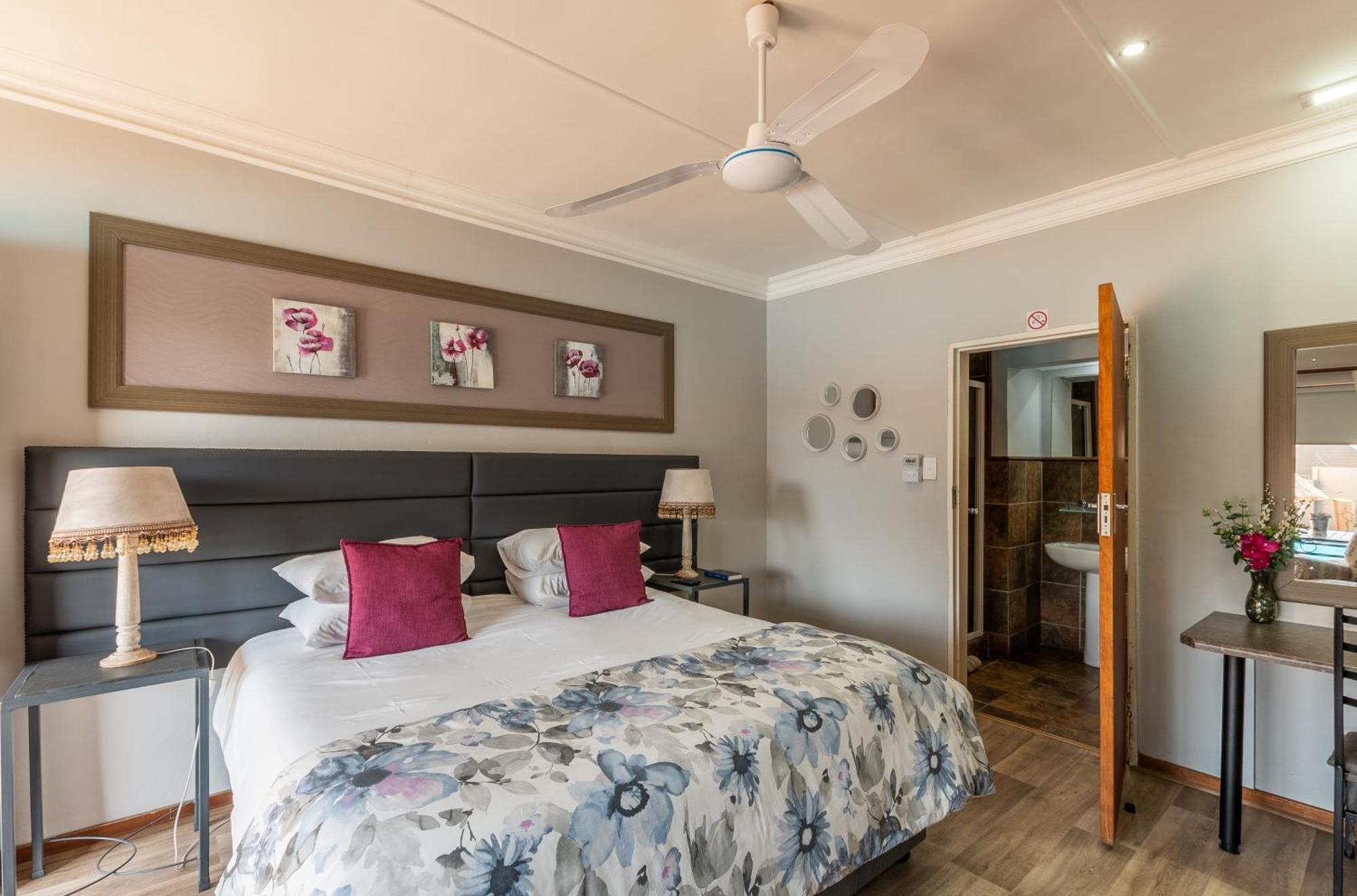 Diamond Rose Guest House Миделбург Екстериор снимка