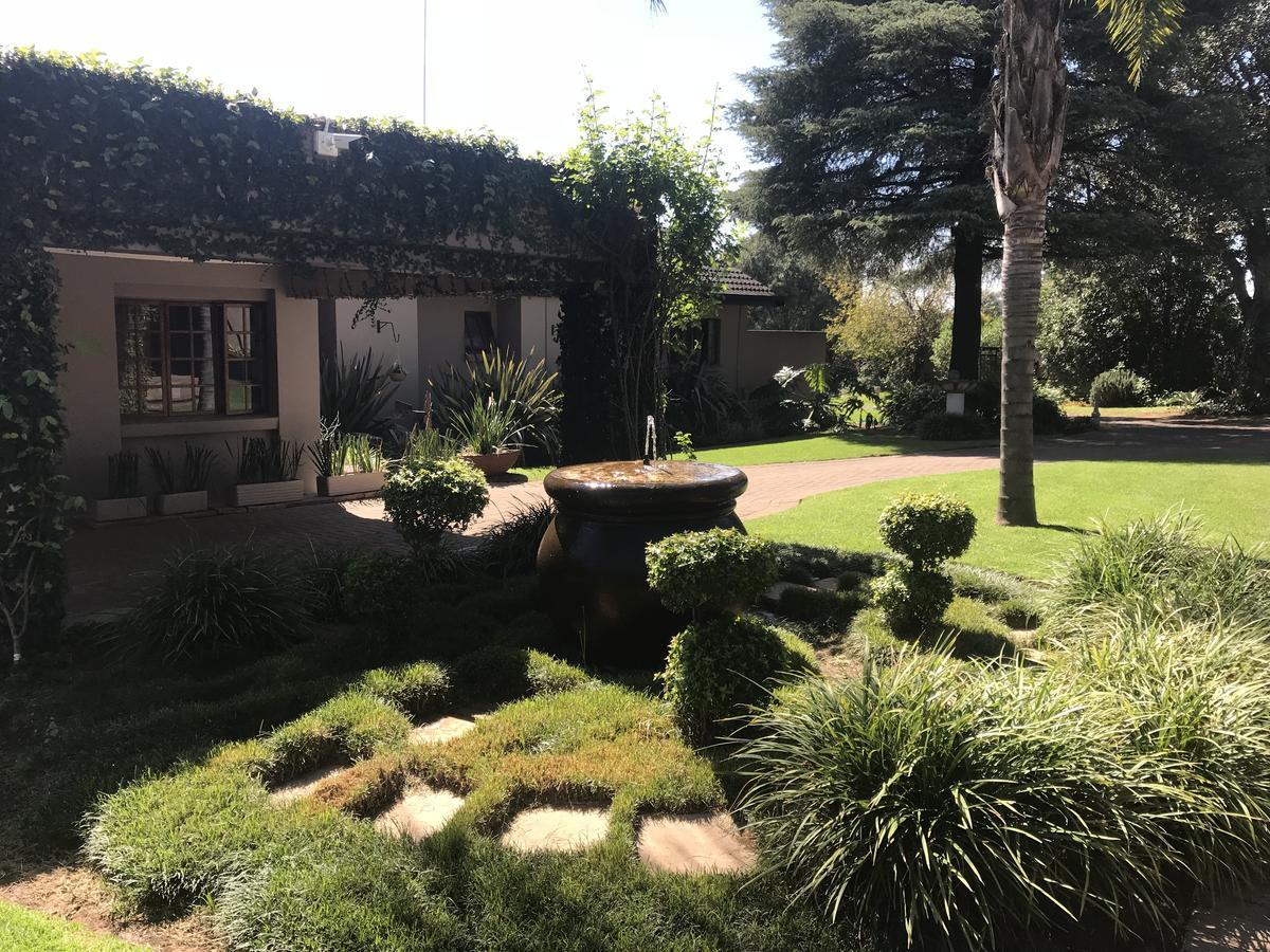 Diamond Rose Guest House Миделбург Екстериор снимка